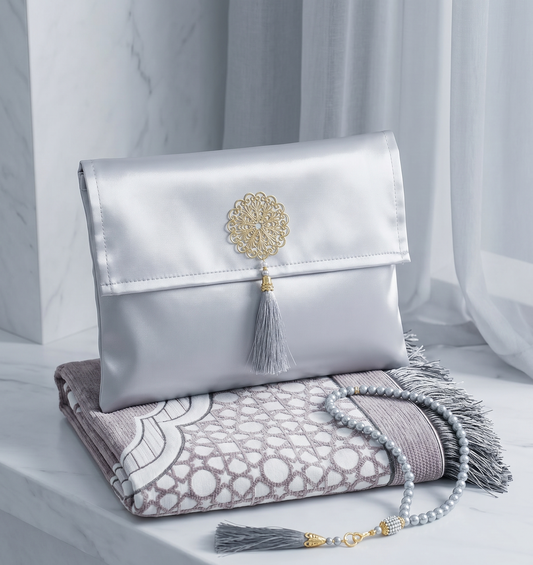 Coffret de prière Blanc — Tapis chenille, pochette & tasbih